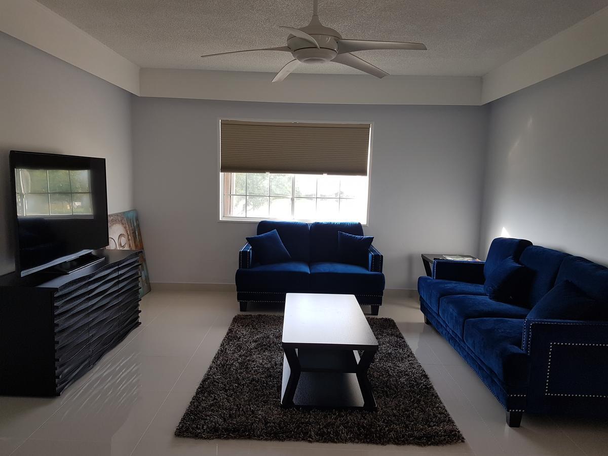 Swan Boutique Apartment Tamuning Buitenkant foto